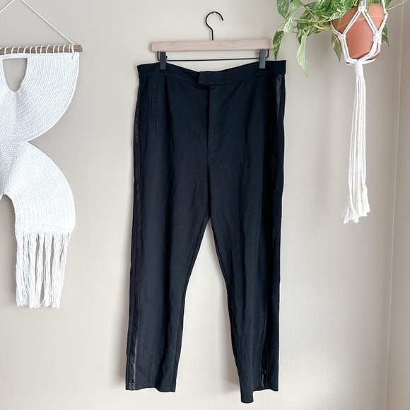ModCloth Black Casual Pants - Picture 1 of 4